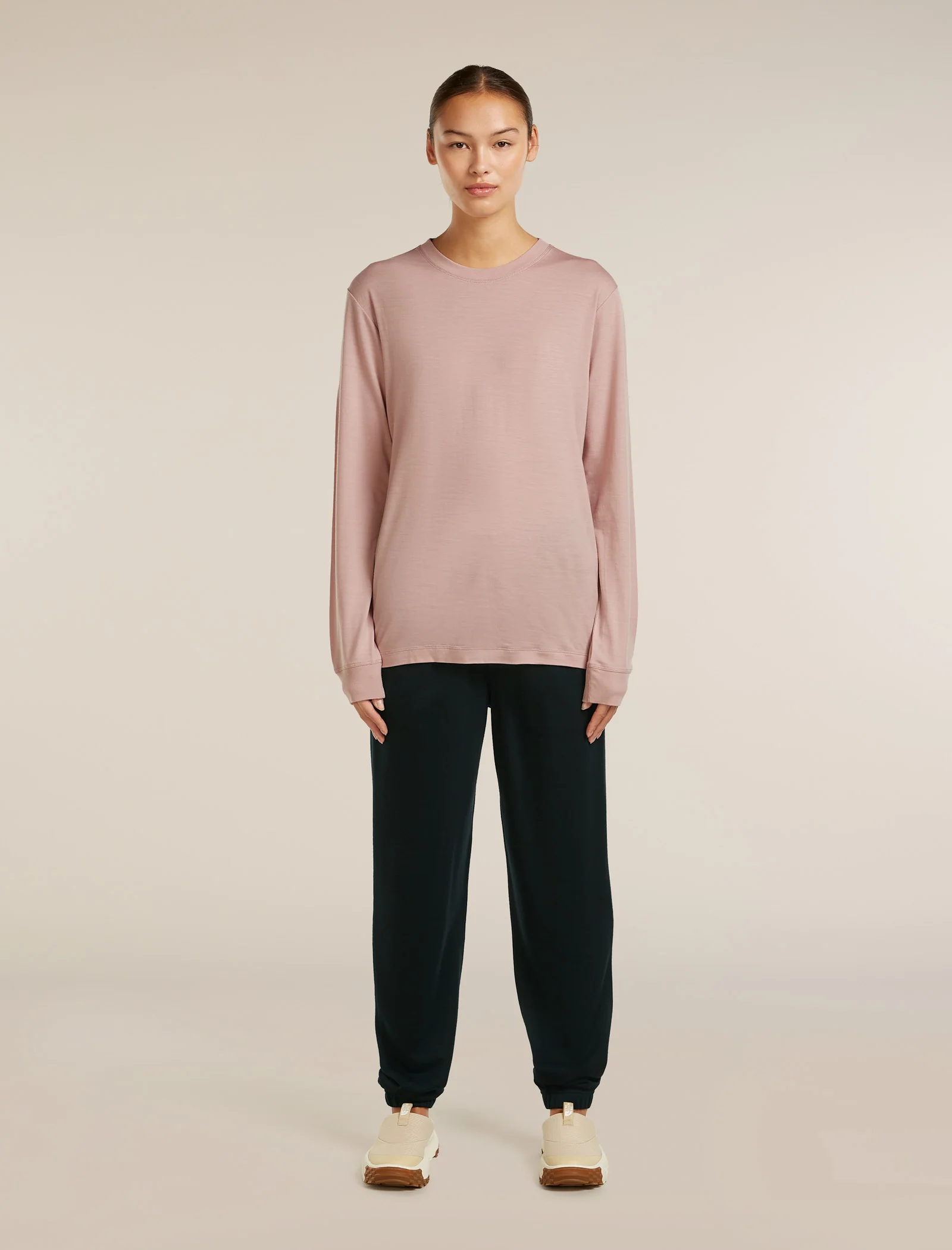 Unisex 15.5 MerinoFine™ Jersey Long Sleeve T-Shirt - Image 3